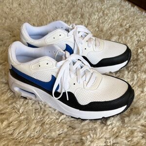 Nike White and Black Air Sneakers